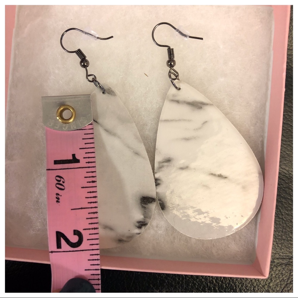 NEW LIGHTWEIGHT FAUX SLATE TEARDROP EARRINGS - Picture 5 of 7